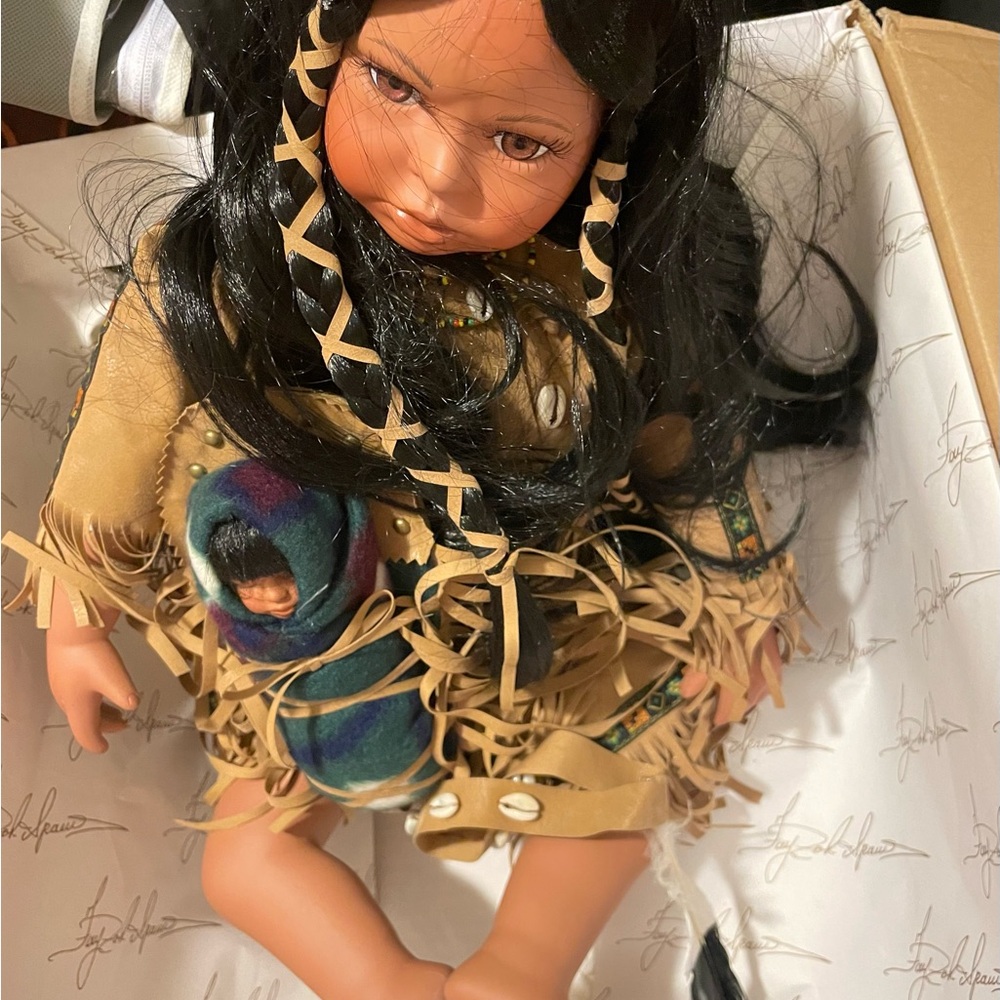Fayzah Spanos Native American Precious Heirloom Doll. Vintage With Papoose View 3